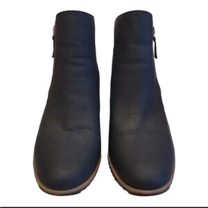 Naturalizer Soul Black Ankle Booties